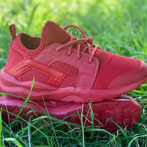 Avia Women's Braced Sneakers Lightweight Shoe New - Picture 3 of 10